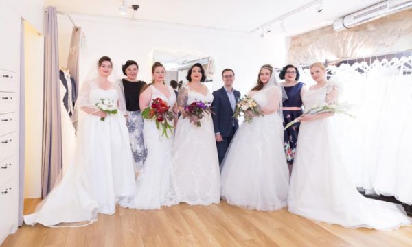 Curvect Bride Salon, die Brautkleider in voller Schönheit